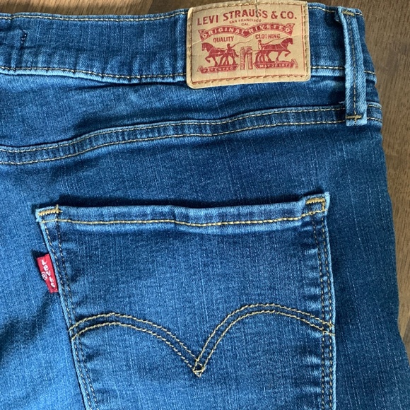 Levi's 720 High Rise Super Skinny - Picture 14 of 15